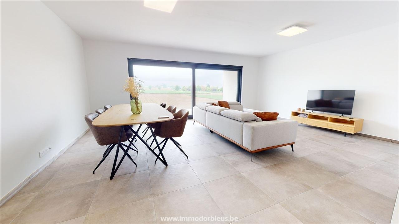 a-louer-appartement-berneau-2552-1.jpg