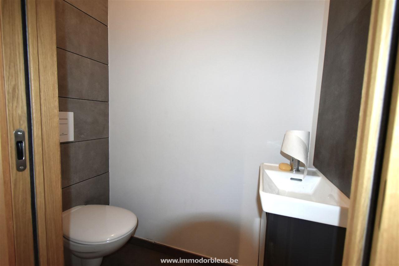 a-louer-appartement-berneau-2552-18.jpg