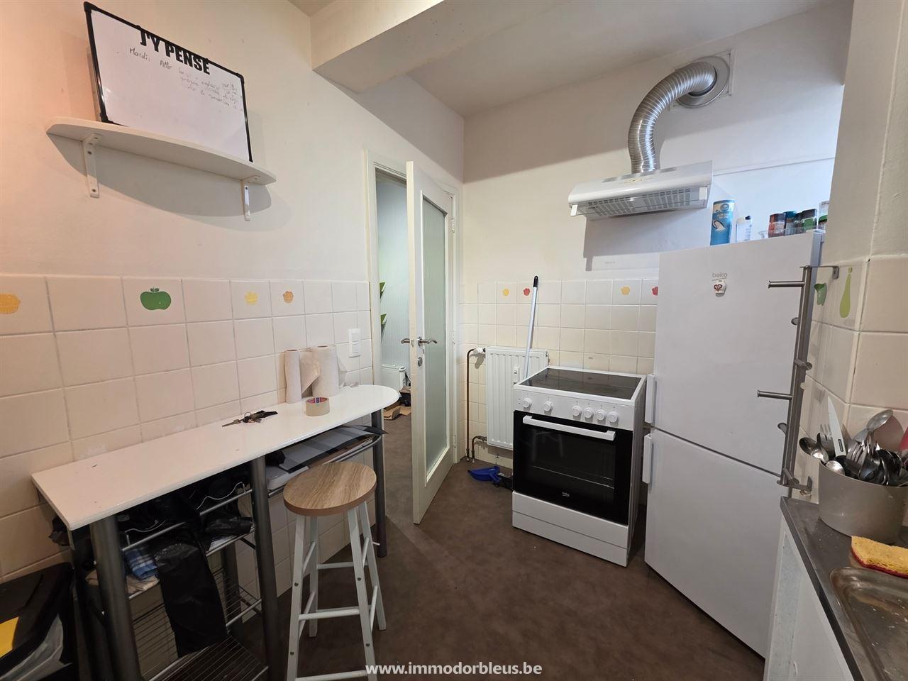 a-louer-appartement-lige-3343-8.jpg