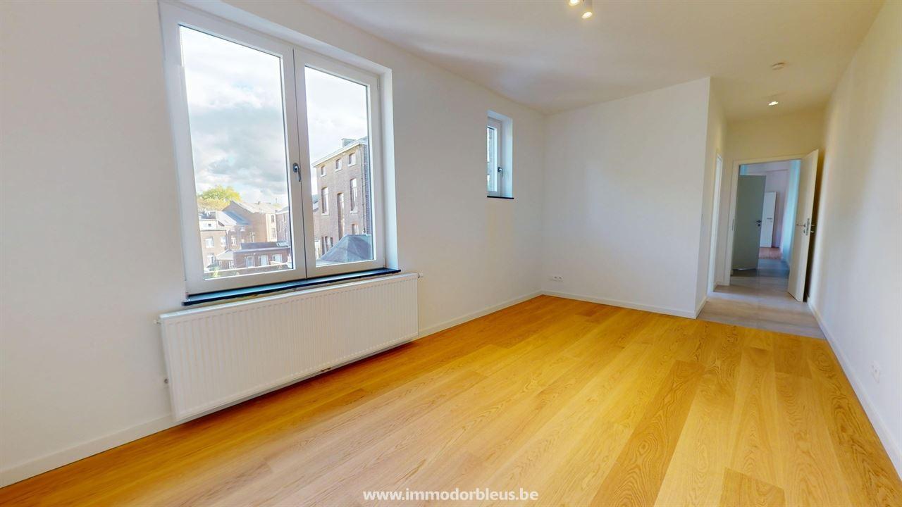 a-louer-appartement-lige-3400-11.jpg